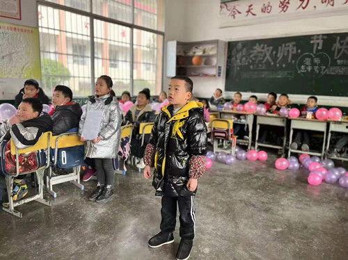 上寨小学最新爆料,校园风云再起 第2张 上寨小学最新爆料,校园风云再起 第2张